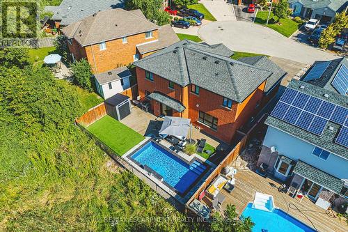 14 Dolphin Place, Hamilton, ON - Outdoor