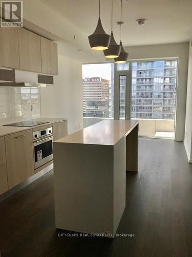 2908 - 5 Soudan Avenue, Toronto, ON - Indoor Photo Showing Kitchen With Upgraded Kitchen