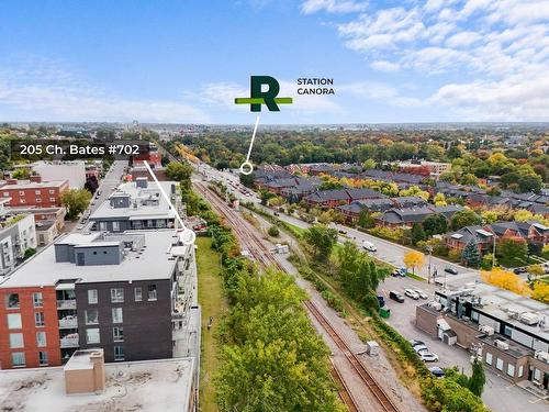 ExtÃ©rieur - 702-205 Ch. Bates, Mont-Royal, QC - Outdoor With View