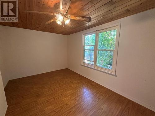 UPPER UNIT LIVING ROOM - 731 Gloucester Street N, Cornwall, ON - Indoor Photo Showing Other Room