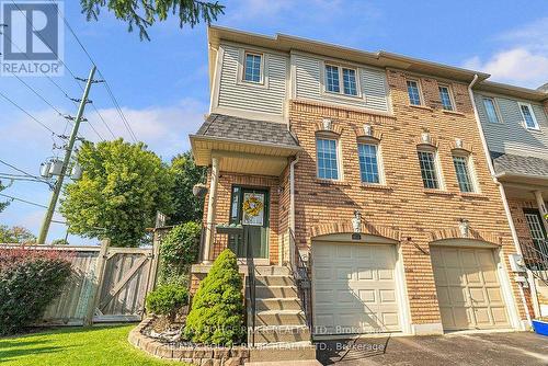 61 Aspen Park Way, Whitby (Downtown Whitby), ON - Outdoor