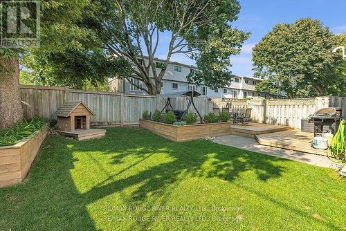 61 Aspen Park Way, Whitby (Downtown Whitby), ON - Outdoor With Backyard