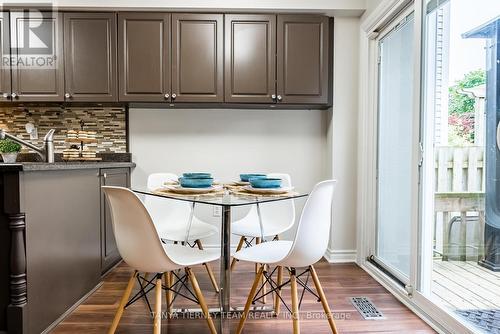 34 Wells Crescent, Whitby, ON - Indoor Photo Showing Dining Room