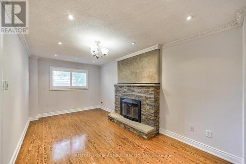 311 Buckingham Road, Newmarket, ON - Indoor With Fireplace