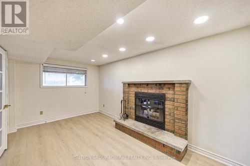 311 Buckingham Road, Newmarket, ON - Indoor With Fireplace