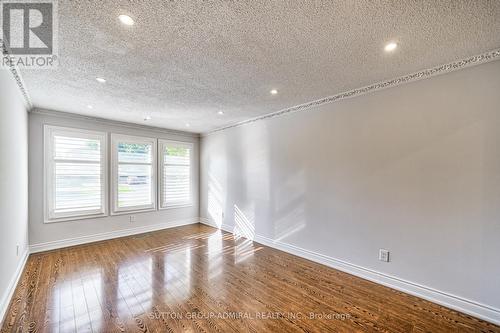 311 Buckingham Road, Newmarket, ON - Indoor Photo Showing Other Room