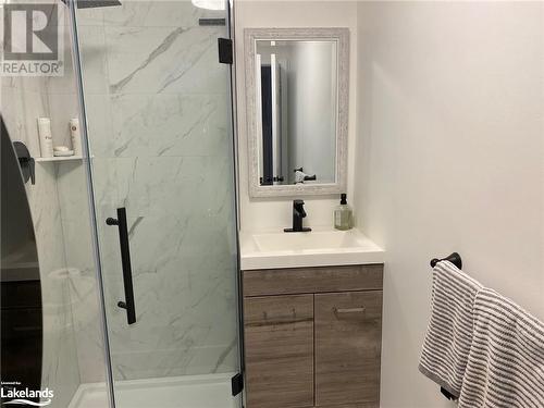 139 Lakeshore Road E Unit# 5, The Blue Mountains, ON - Indoor Photo Showing Bathroom