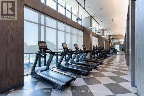 512 - 30 Inn On The Park, Toronto, ON - Indoor Photo Showing Gym Room