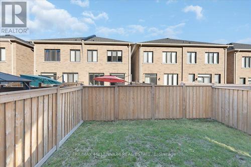 13 Goulston Street, Brampton, ON - Outdoor