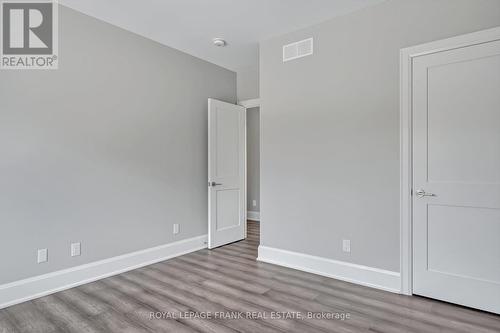 7 Nipigon Street, Kawartha Lakes, ON - Indoor Photo Showing Other Room