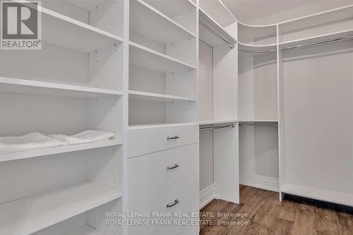 7 Avalon Drive, Kawartha Lakes, ON - Indoor With Storage