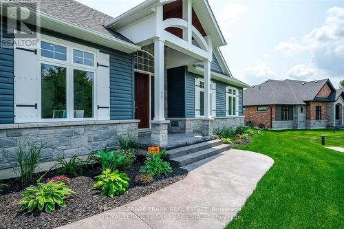 7 Avalon Drive, Kawartha Lakes, ON - Outdoor With Facade