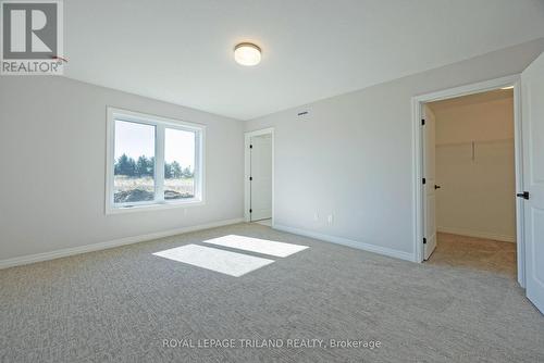 24 Silverleaf Path, St. Thomas, ON - Indoor Photo Showing Other Room