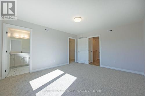 24 Silverleaf Path, St. Thomas, ON - Indoor Photo Showing Other Room