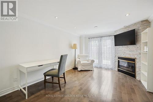 900 Lynx Avenue, Pickering, ON - Indoor Photo Showing Living Room With Fireplace