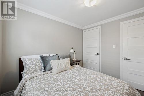 900 Lynx Avenue, Pickering, ON - Indoor Photo Showing Bedroom