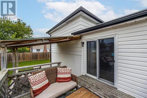 900 Lynx Avenue, Pickering, ON - Outdoor With Exterior