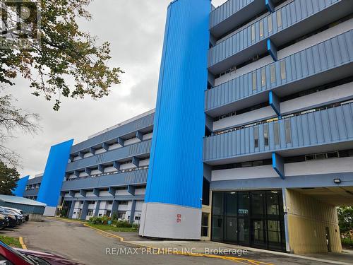 811 - 4673 Jane Street, Toronto, ON - Outdoor With Balcony