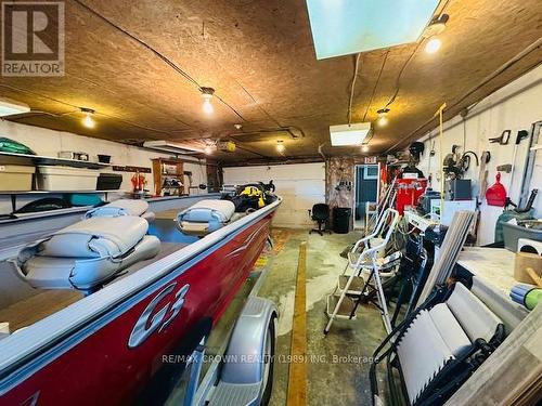 40 Frontenac Crescent, Kapuskasing, ON - Indoor Photo Showing Garage