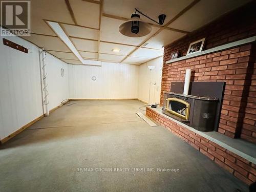 40 Frontenac Crescent, Kapuskasing, ON - Indoor Photo Showing Other Room With Fireplace