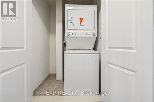 64 Cosmopolitan Common, St. Catharines, ON - Indoor Photo Showing Laundry Room