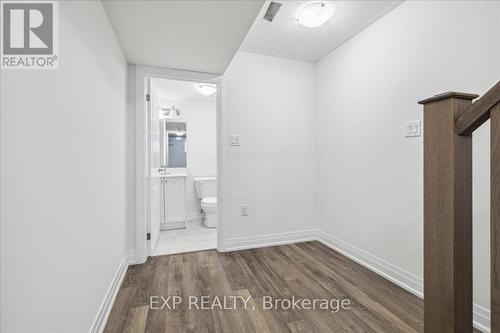 64 Cosmopolitan Common, St. Catharines, ON - Indoor Photo Showing Other Room