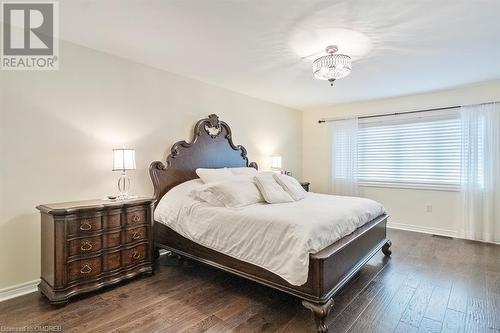 2484 Thornfield Common, Oakville, ON - Indoor Photo Showing Bedroom