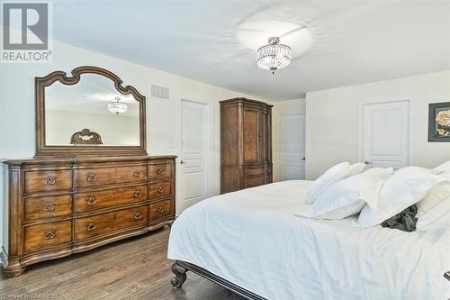 2484 Thornfield Common, Oakville, ON - Indoor Photo Showing Bedroom