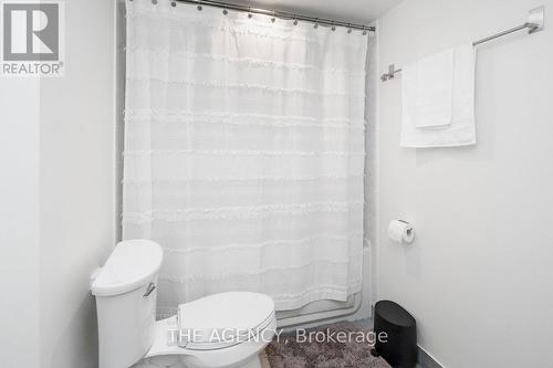 526 - 250 Manitoba Street, Toronto, ON - Indoor Photo Showing Bathroom