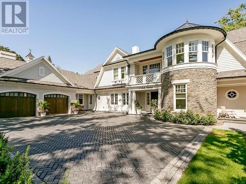 27 Park Avenue, Oakville, ON - Outdoor