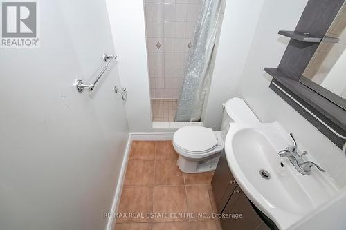 Bsmt - 28 Silverstream Road, Brampton, ON - Indoor Photo Showing Bathroom