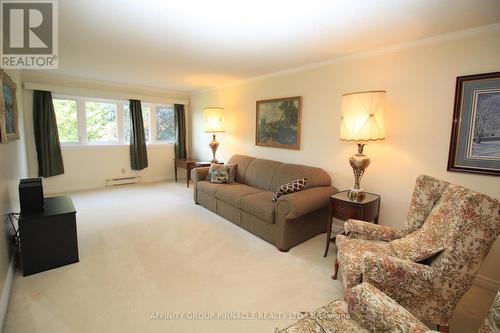 51 - 194 Cedar Beach Road, Brock (Beaverton), ON - Indoor Photo Showing Living Room