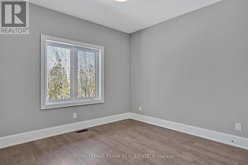 580 Patterson Road, Kawartha Lakes, ON - Indoor Photo Showing Other Room