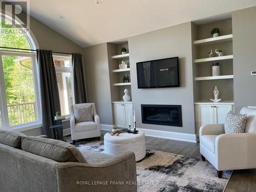 580 Patterson Road, Kawartha Lakes, ON - Indoor Photo Showing Living Room With Fireplace