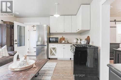 3880 Highway 35, Kawartha Lakes, ON - Indoor Photo Showing Kitchen