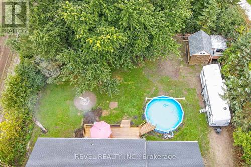 3880 Highway 35, Kawartha Lakes, ON - Outdoor With Above Ground Pool