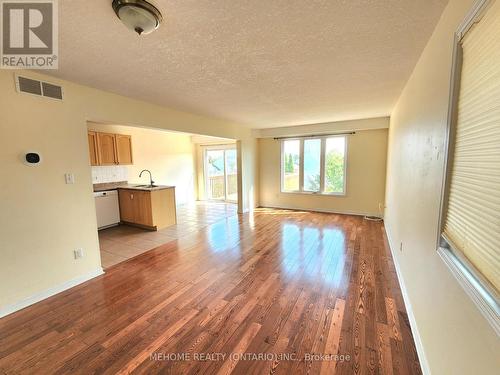 369 Wake Robin Crescent, Kitchener, ON - Indoor Photo Showing Other Room