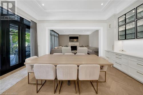 2217 Courrier Lane, Mississauga, ON - Indoor Photo Showing Dining Room