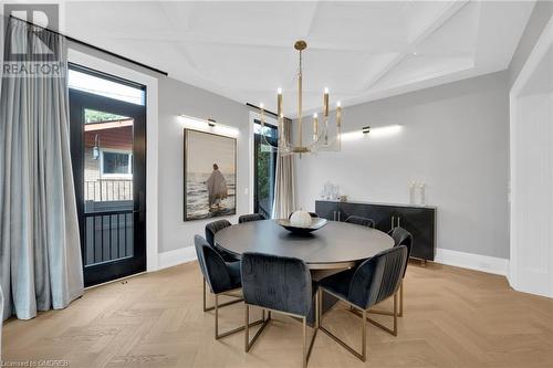 2217 Courrier Lane, Mississauga, ON - Indoor Photo Showing Dining Room