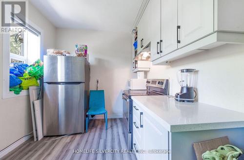 544 Dundas Street E, London, ON - Indoor Photo Showing Kitchen