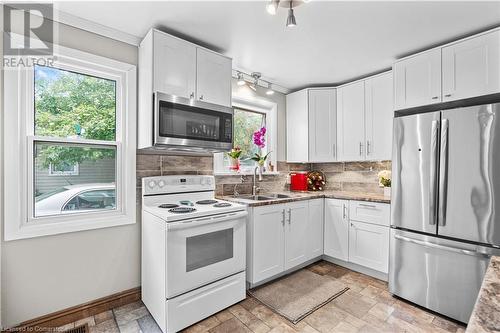 232 West 19Th Street, Hamilton, ON - Indoor Photo Showing Kitchen With Double Sink