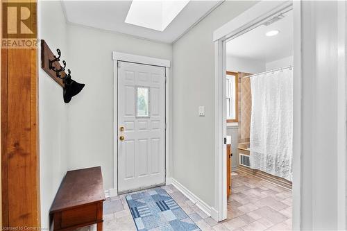 232 West 19Th Street, Hamilton, ON - Indoor Photo Showing Other Room