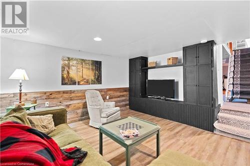 232 West 19Th Street, Hamilton, ON - Indoor Photo Showing Living Room With Fireplace