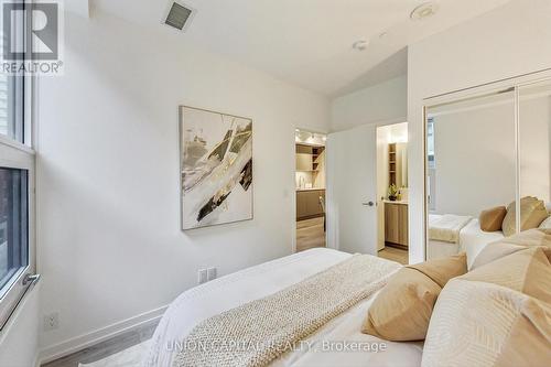 611 - 55 Mercer Street, Toronto, ON - Indoor Photo Showing Bedroom