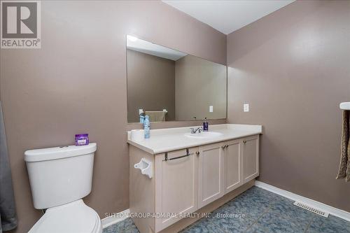 1181 Andrade Lane, Innisfil, ON - Indoor Photo Showing Bathroom