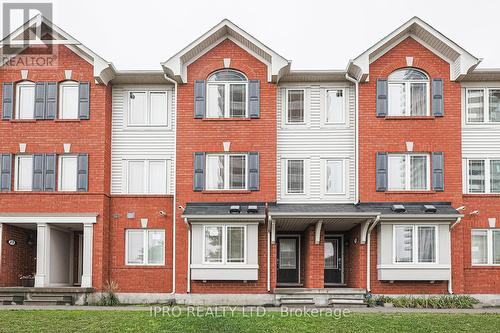 21 - 50 Hillcrest Avenue, Brampton, ON - Outdoor With Facade