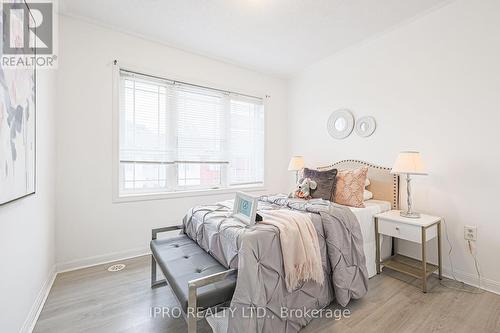 21 - 50 Hillcrest Avenue, Brampton, ON - Indoor Photo Showing Bedroom