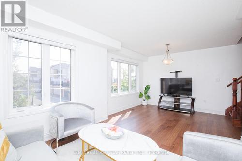 8 Agricola Road, Brampton, ON - Indoor Photo Showing Living Room