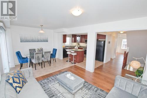 8 Agricola Road, Brampton, ON - Indoor Photo Showing Living Room