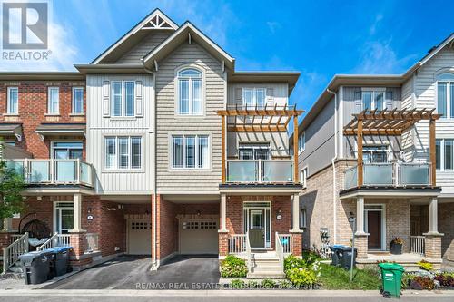 10 Frank Lane, Caledon, ON - Outdoor With Balcony With Facade